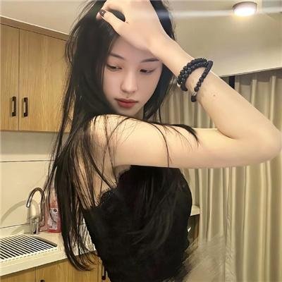 骆驼女孩的沙漠之旅